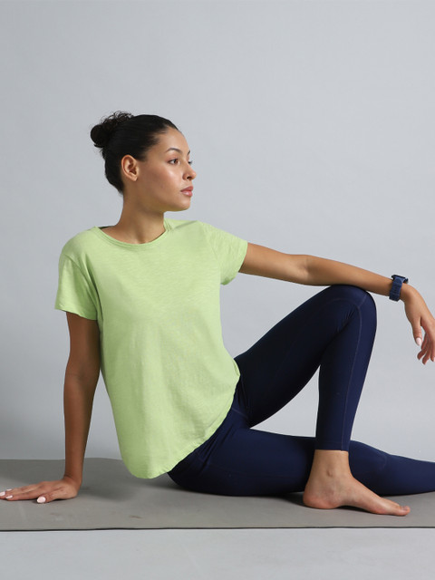 CULT Women Solid Lime Yoga Flow Sports Top