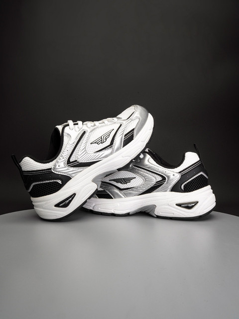 Red Tape Women Colourblocked Sneakers