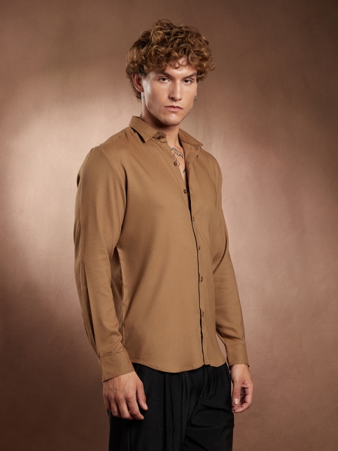Campus Sutra Comfort Waffle-Weave Self Design Regular Fit Casual Shirt - Image 2