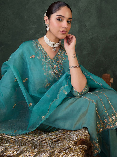 Indo Era Women Ethnic Motifs Embroidered Regular Zari Kurta with Trousers & Dupatta