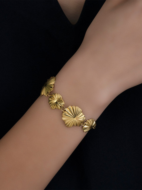 ARTKLIM Women American Diamond Gold-Plated Charm Bracelet