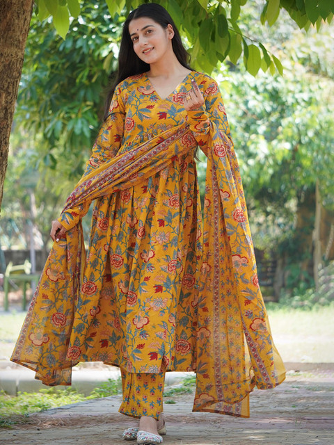 Bahe Kurtiz Women Floral Printed Cotton Kurta with Trousers & Dupatta - Image 4