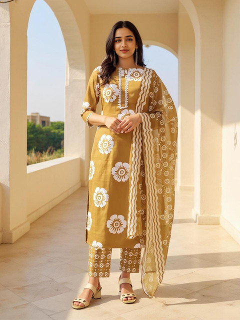 SZN Floral Printed Straight Kurta With Trouser And Dupatta