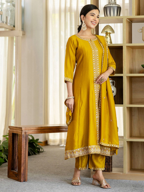 SANISA Women Ethnic Motifs Embroidered Regular Thread Work Kurta & Trousers With Dupatta - Image 2