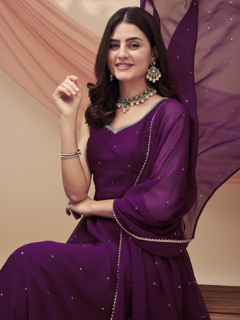 TextileNow Embroidered Sweetheart Neck Sequinned Georgette A-Line Kurta Trousers & Dupatta - Image 7