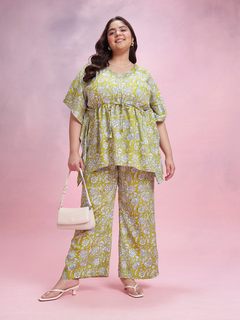 Dressberry Curve Plus Size Printed Co-Ords - Image 7
