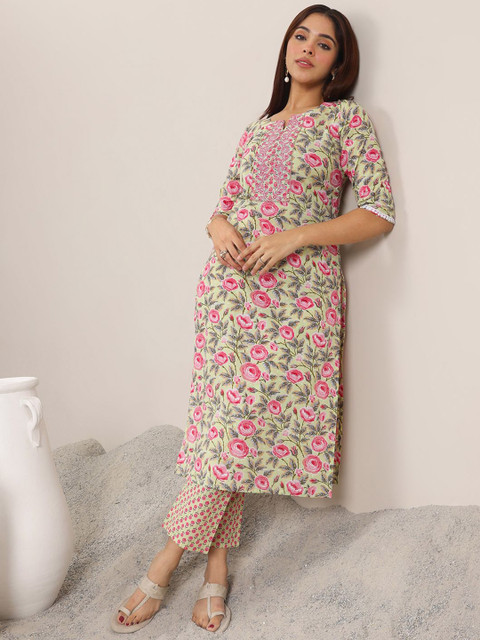 Gerua By Libas Floral Printed Round Neck Straight Kurta With Trouser - Image 6