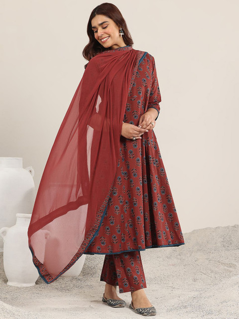 Libas Floral Printed V-Neck A-Line Kurta with Trousers & With Dupatta - Image 4