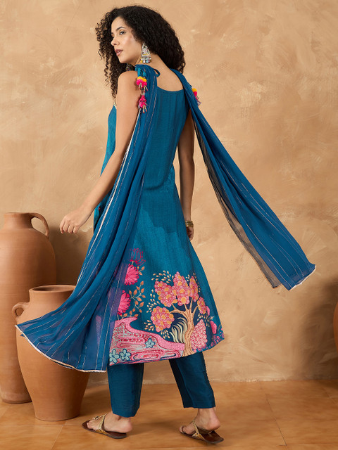 Varanga Women Spaghetti Tie up Strap Straight Floral Kurta with Trousers and Dupatta - Image 6