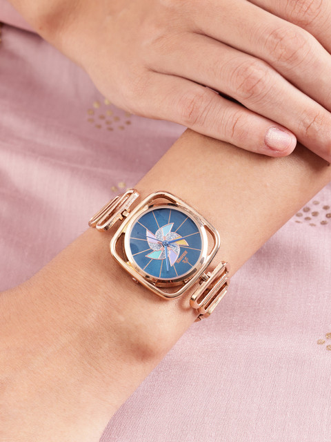 Anouk Women Brass Patterned Dial & Straps Analogue Watch