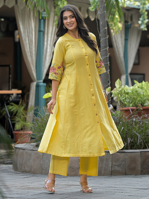 The Hope Panelled Round Neck Pure Cotton A-Line Kurta With Trousers - Image 3