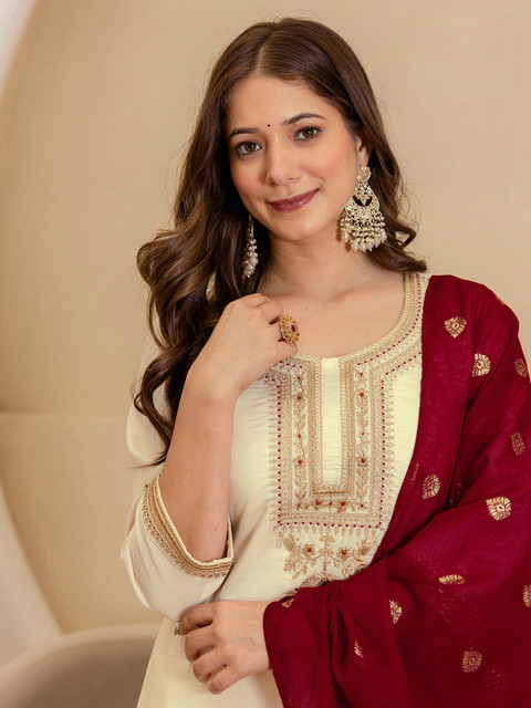 SANISA Embroidered Round Neck Sequinned Straight Kurta With Trousers & Dupatta