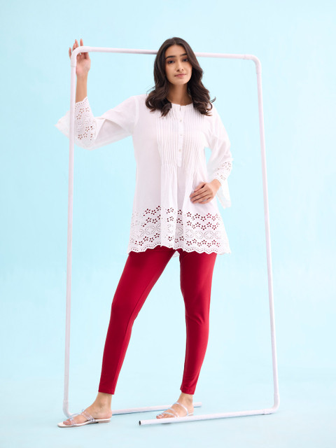 Go Colors Women Red Solid Skinny Fit Shimmer Ankle-Length Leggings - Image 4