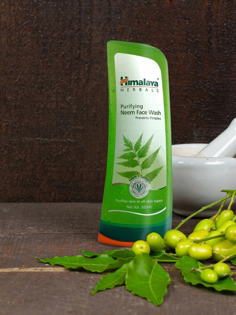 coupon Himalaya Purifying Neem Face Wash for Acne-Prone Skin 300 ml