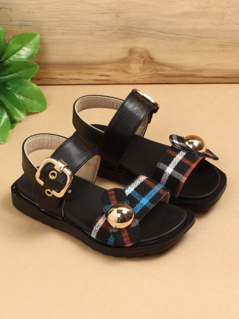walk trendy sandals