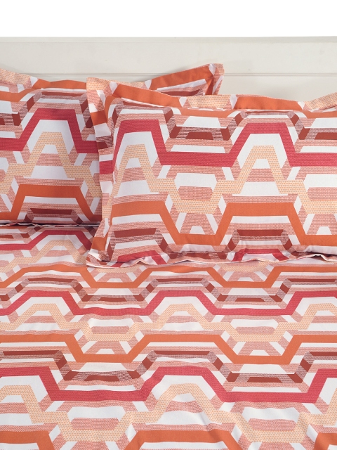 SWAYAM Peach-Coloured Geometric Fitted 144 TC Cotton 1 King Bedsheet with 2 Pillow Covers - Image 3