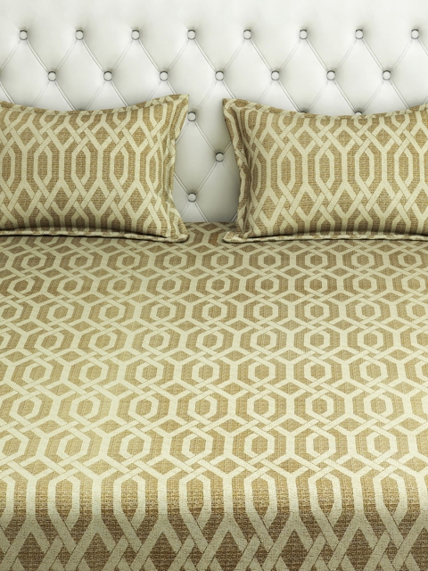 SWAYAM Yellow Striped 144 TC King Fitted Bedsheet & 1 Pillow Covers - Image 3