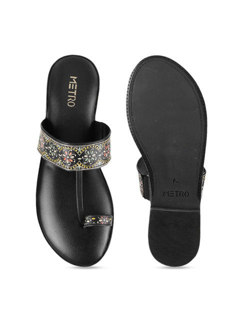 Metro Women Black Printed One Toe Flats - Image 4