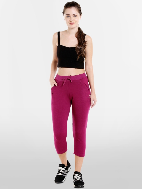 BODYACTIVE Women Magenta Solid Regular Fit Capris - Image 4