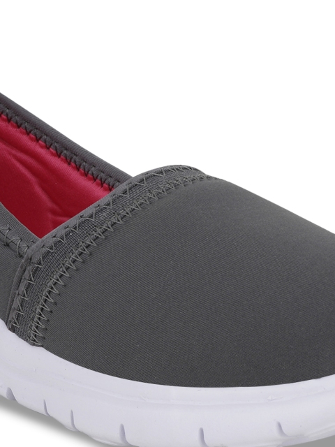 Campus Women Grey Running Shoes - Image 5