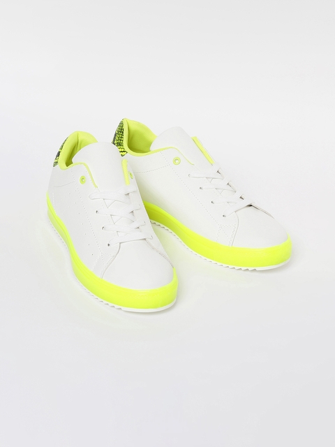 Ginger by Lifestyle Women White & Fluorescent Green Sneakers