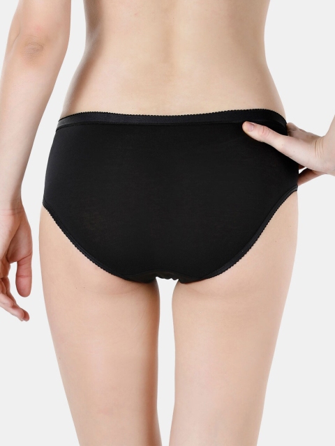 Vami Women Pack of 3 Assorted Basic Briefs VM12001D-S-PO3 - Image 4