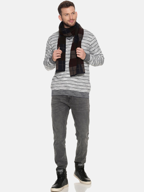 513 Navy Blue & Charcoal Grey Checked Muffler - Image 4