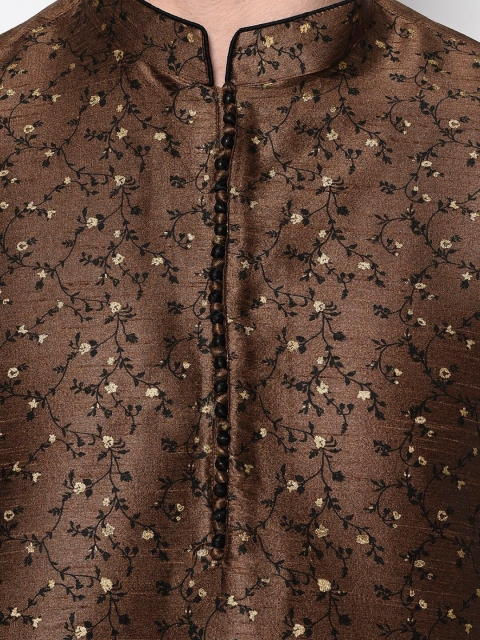 DEYANN Men Brown Floral Printed Kurta - Image 2