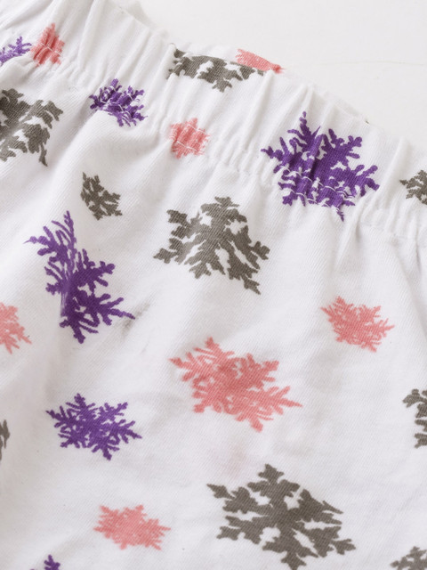 Souchii Women White & Grey Printed Slim-Fit Ankle-Length Leggings - Image 5