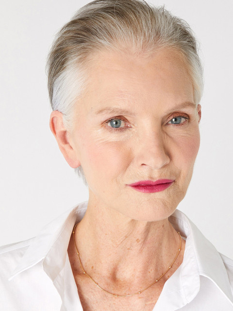 Accessorize London Gold-Toned Metal Gold-Plated Beaded Chain Necklace - Image 3