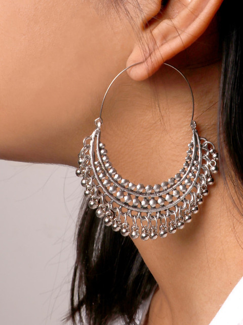 TEEJH Silver-Toned Contemporary Hoop Earrings - Image 5