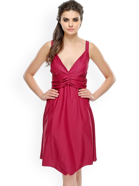 

Clovia Burgundy Baby Dolls NS0314P15XL