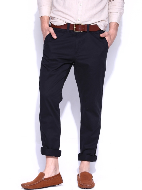 

Arrow Sport Men Black Chrysler Fit Chino Trousers