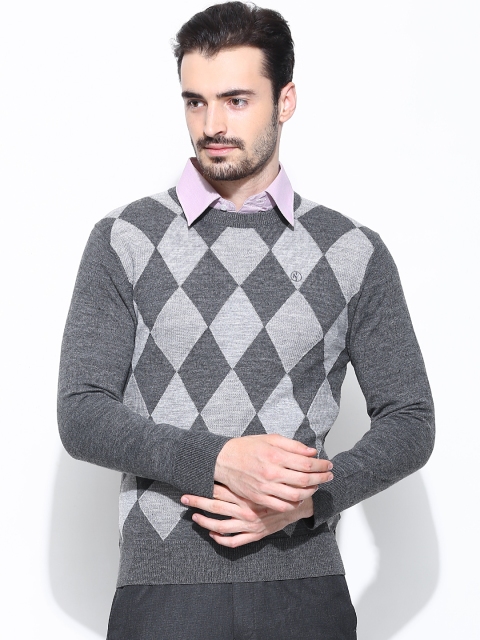 

Arrow New York Men Grey Woollen Sweater