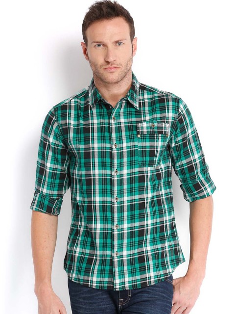 

People Men Green Checked Slim Fit Casual Shirt
