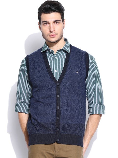 

Arrow Sport Men Navy Woollen Cardigan, Navy blue