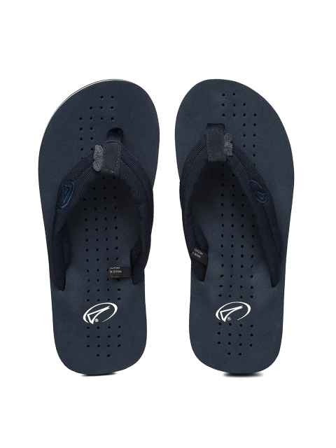 

Boltio Men Navy Flip-Flops, Navy blue