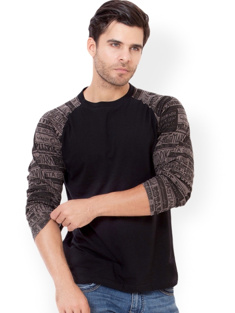 

ELABORADO Men Black T-shirt