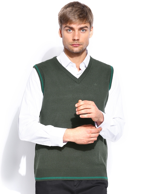 

Arrow Sport Men Olive Green Sleeveless Sweater