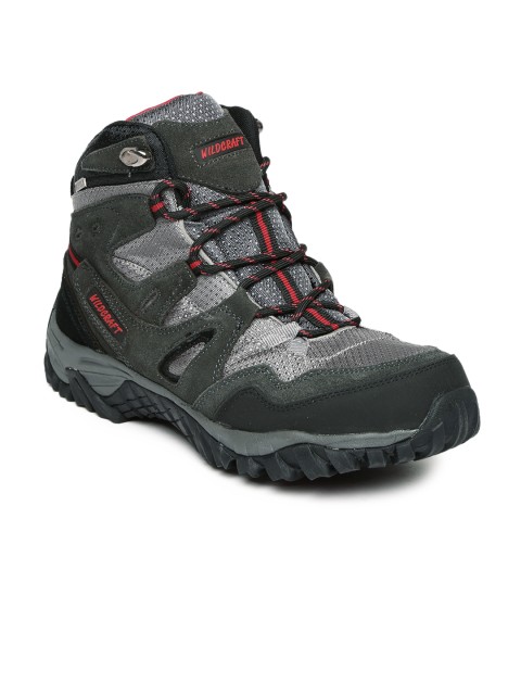

Wildcraft Men Grey & Black Amphibia Track Trekking Shoes