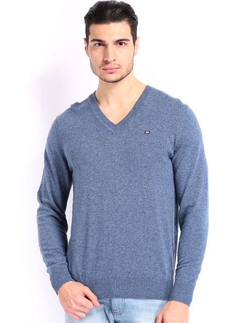 

Arrow Sport Men Blue Woollen Sweater