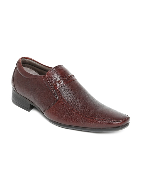 

Clarus Men Brown Leather Semiformal Shoes