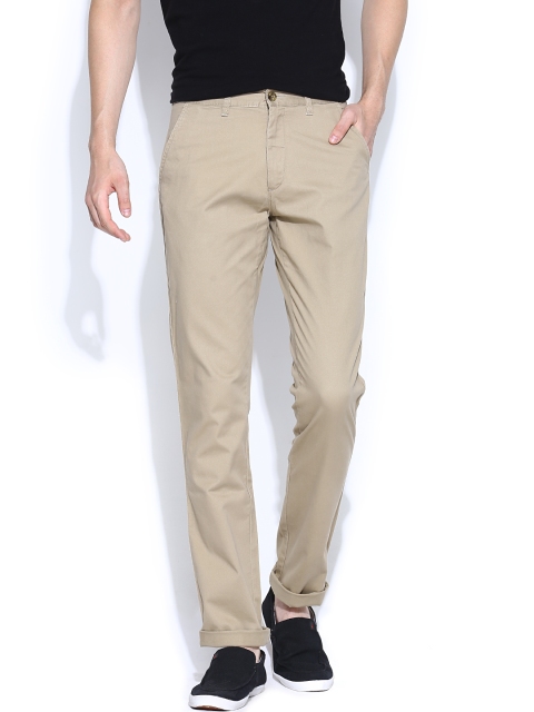 

Arrow Sport Khaki Chrysler Fit Casual Trousers