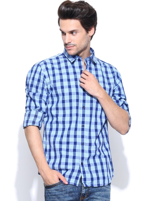 

IZOD Men Blue Checked Slim Fit Casual Shirt