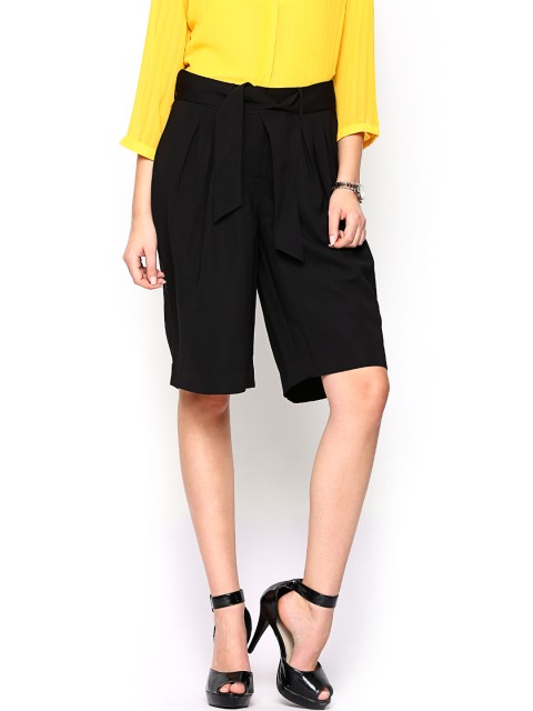 

Vero Moda Women Black Shorts