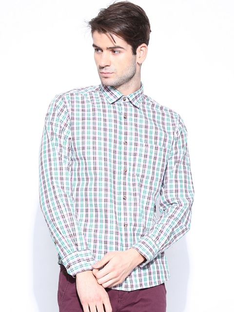 

ColorPlus Men White & Green Checked Tailored Fit Casual Shirt