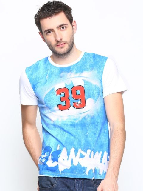 

Free Authority Men Blue Batman Printed T-shirt