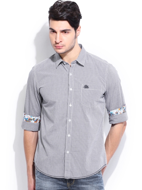 

Flying Machine Men White & Blue Checked Casual Shirt