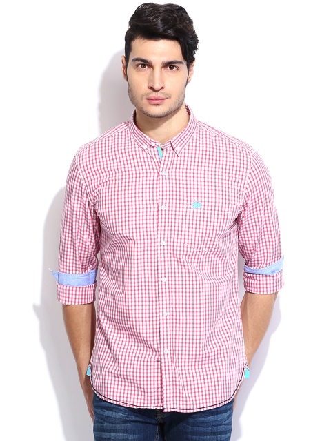 

Flying Machine Men White & Red Checked Casual Shirt