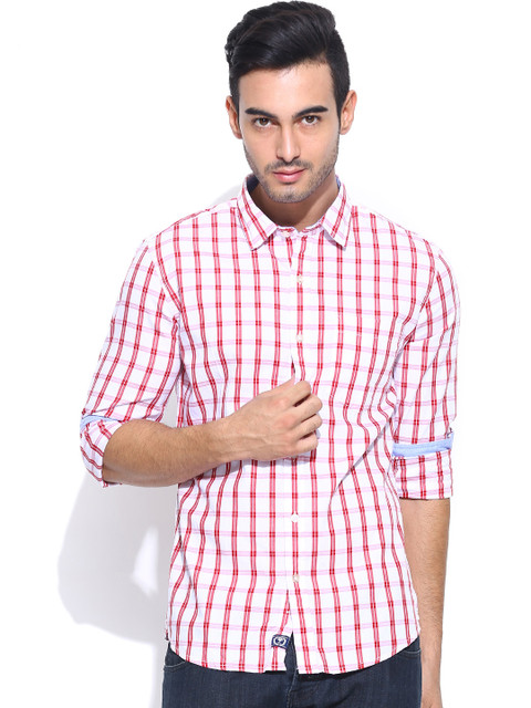 

Flying Machine Men White & Red Checked Casual Shirt